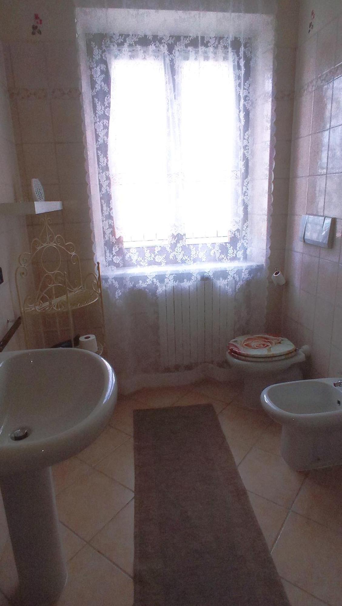Hostal La Casa Dei Masue' Alba  Habitación foto